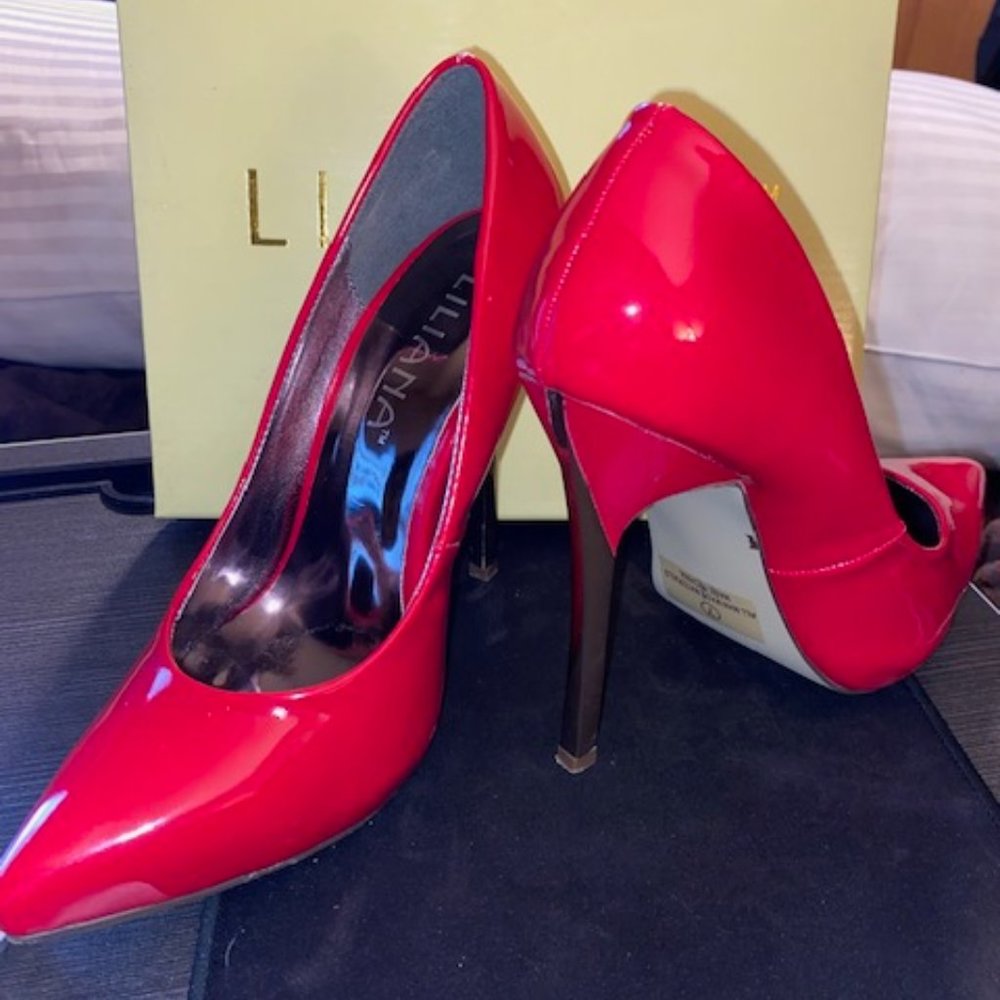Liliana Nyssa-2 Red Pointed Toe High Heel Stiletto Pump Size 7